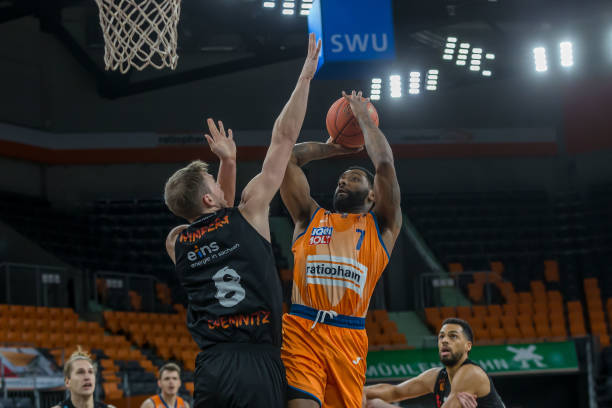 迪马利亚的 迪马利亚的