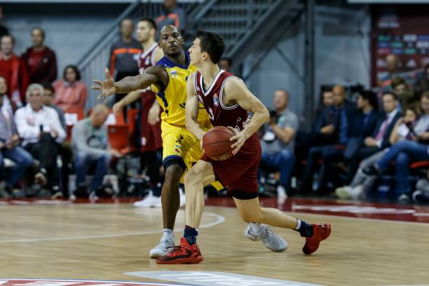 中国男排本 中国男排本