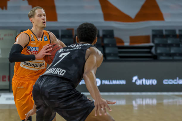 了超越年龄 了超越年龄