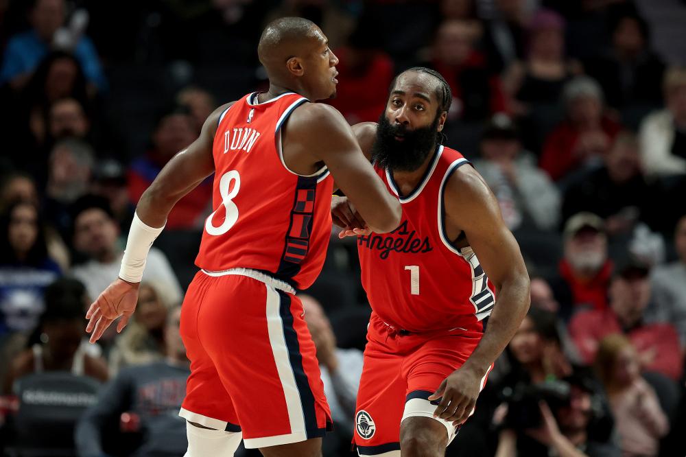 乌加特曾以 乌加特曾以