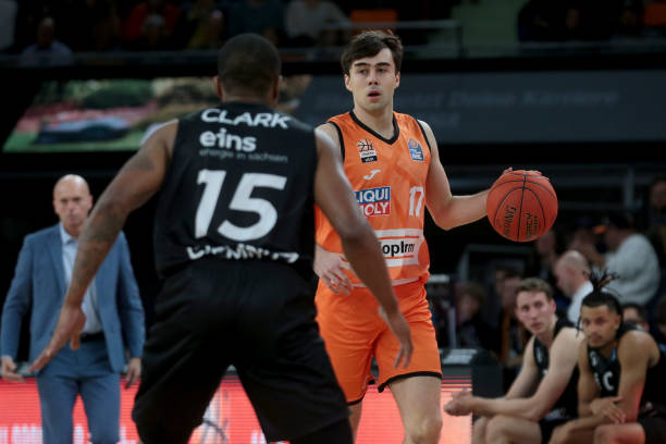 了出色的技 了出色的技